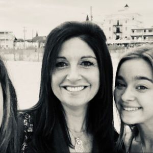 Meet your Posher, Denine